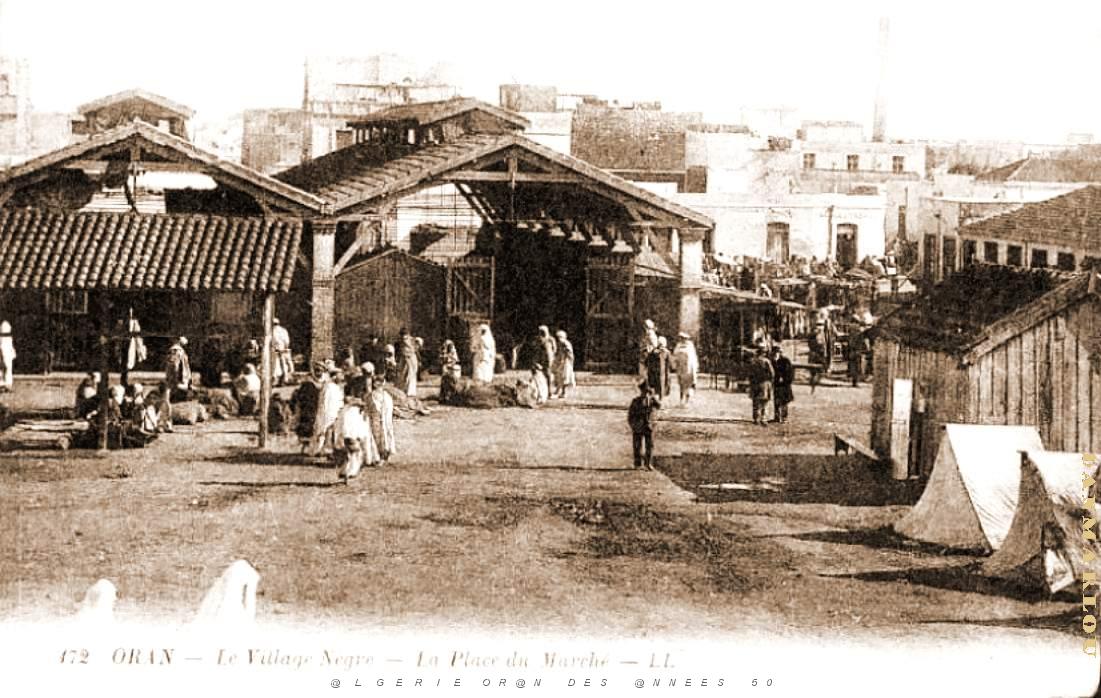 CA a- 022- Village negre.jpg